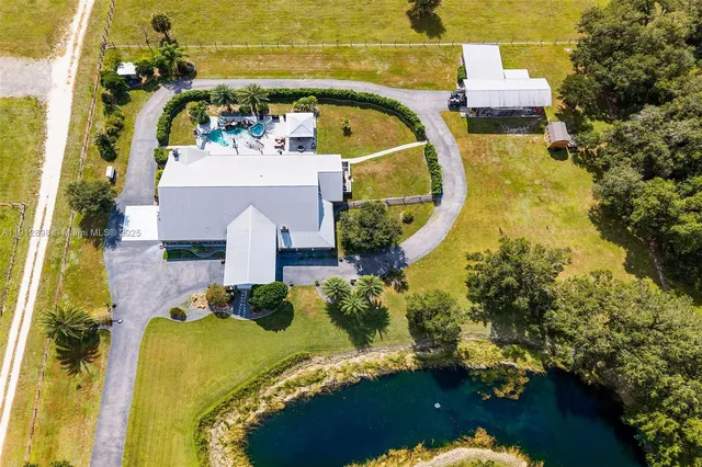 $1,895,000 | 5675 County Road 78, LaBelle, FL 33935