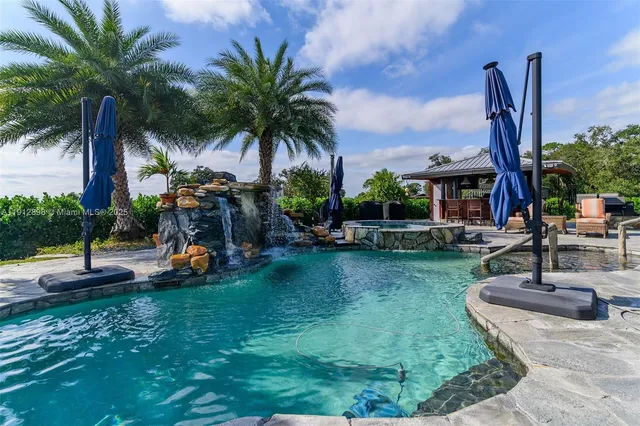 $1,895,000 | 5675 County Road 78, LaBelle, FL 33935