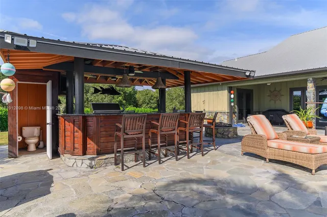 $1,895,000 | 5675 County Road 78, LaBelle, FL 33935