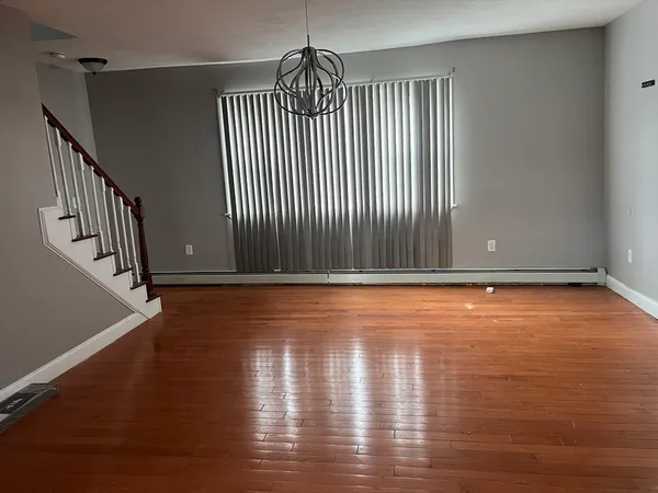$3,300 | 582 Centre Street, Unit 2, Brockton, MA 02302