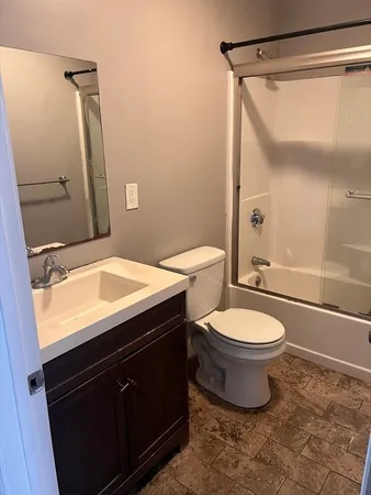 $3,300 | 582 Centre Street, Unit 2, Brockton, MA 02302