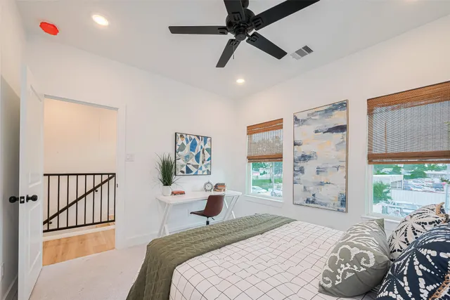 $399,990 | 9437 Pembrook Street, Houston, TX 77016