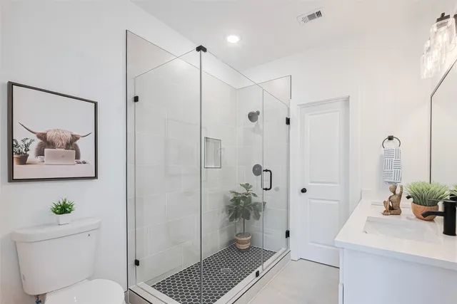 $399,990 | 9437 Pembrook Street, Houston, TX 77016