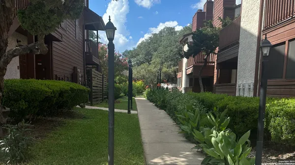 $99,900 | 10527 Perrin Beitel, Unit 106, San Antonio, TX 78217
