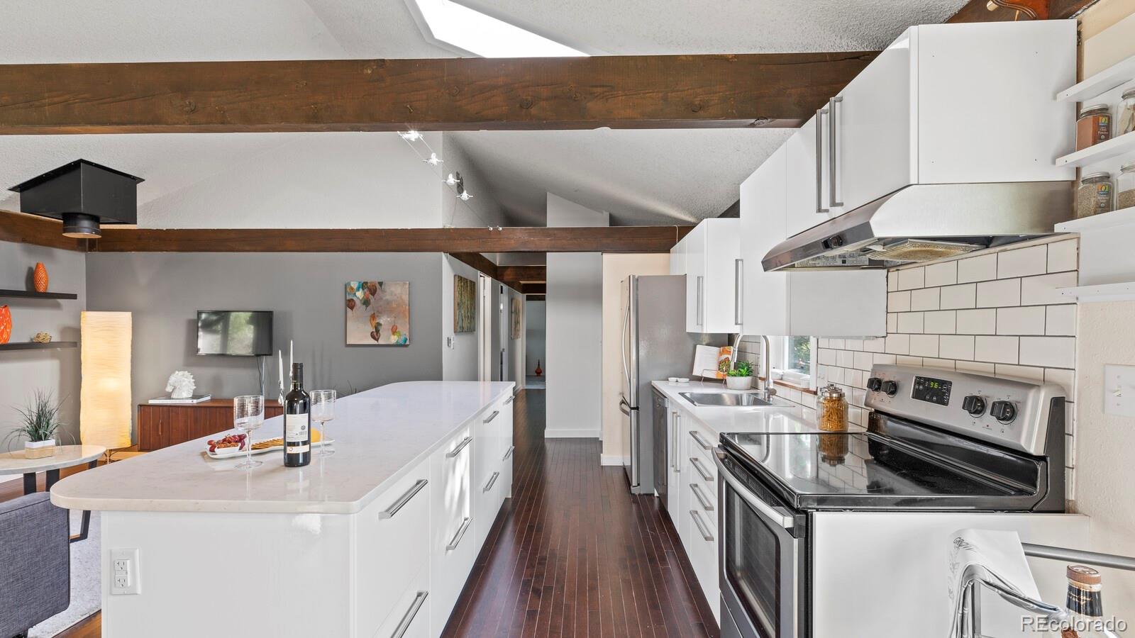 1487 Brown Circle Boulder, CO 80305 - Photo 4 of 30