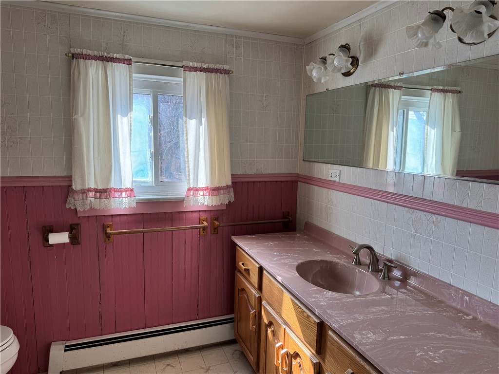 196 West Pulteney Street Corning, NY 14830 - Photo 10 of 18