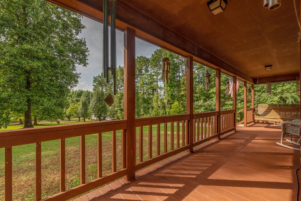 1055 Good Hope Road Northeast Dalton, GA 30721 - Photo 7 of 44 Gallery Image 7