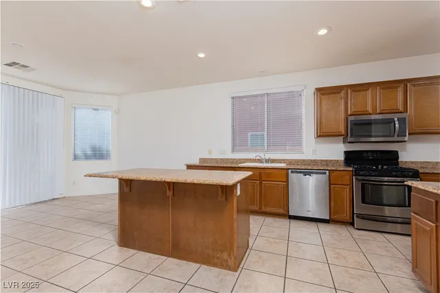 $2,707 | 7862 Midnight Ride Street, Las Vegas, NV 89131