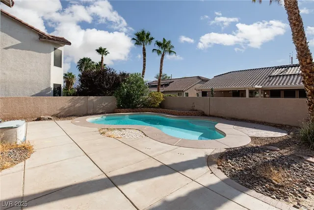 $2,707 | 7862 Midnight Ride Street, Las Vegas, NV 89131