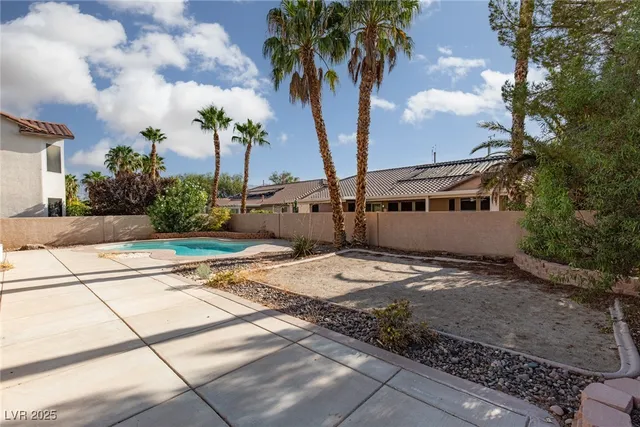 $2,707 | 7862 Midnight Ride Street, Las Vegas, NV 89131