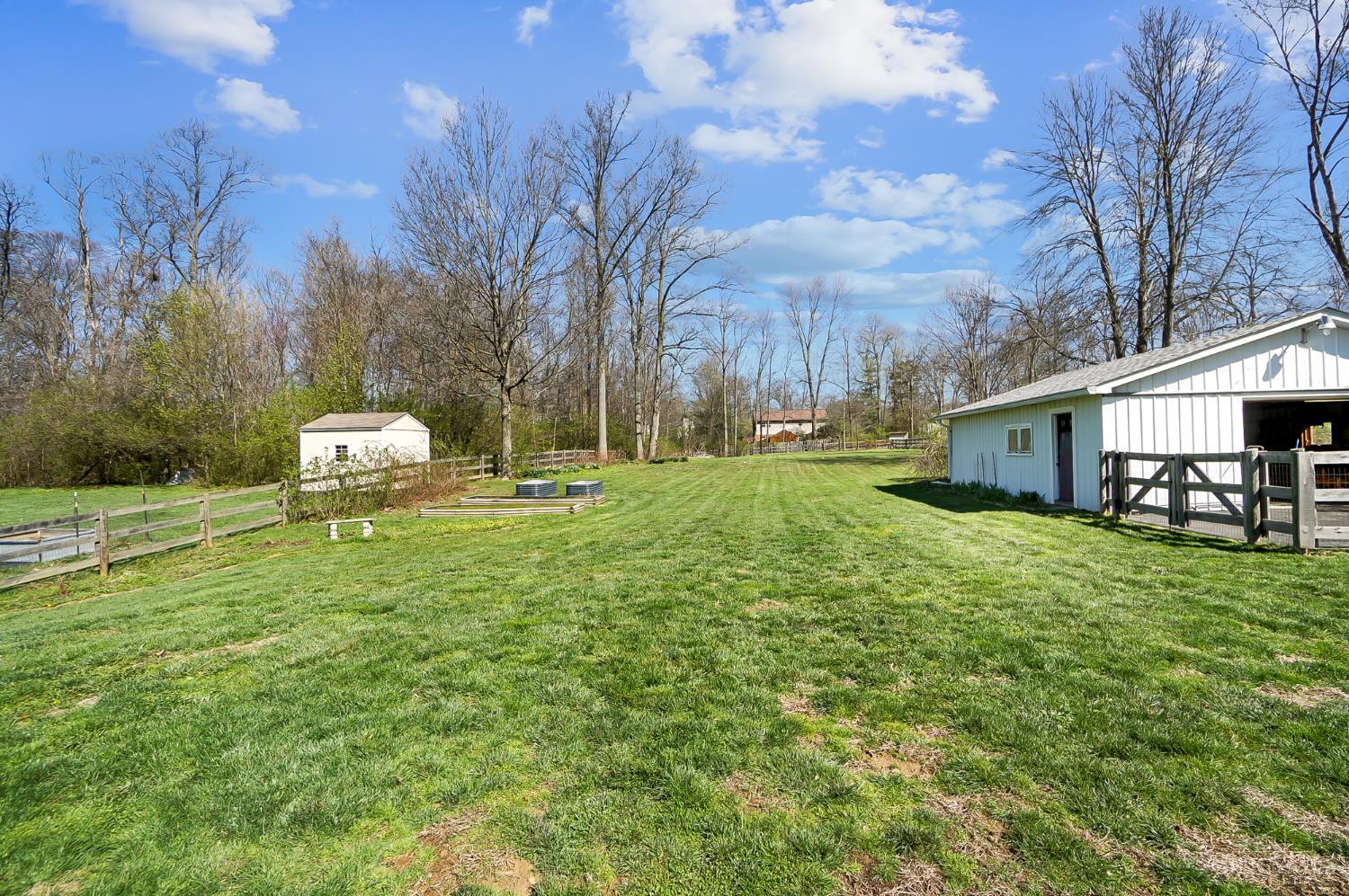 1014 Gaskins Road Cincinnati, OH 45245 - Photo 64 of 71
