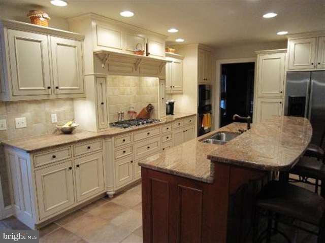 1379 Indian Peg Road Boiling Springs, PA 17007 - Photo 11 of 25 Gallery Image 11