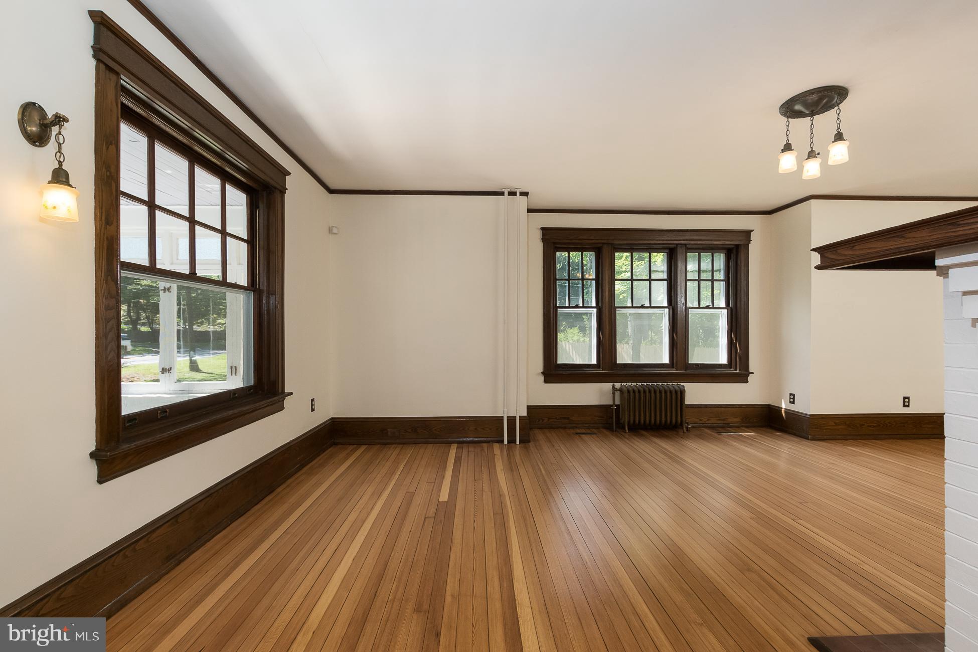 3501 Lawrenceville Road Princeton, NJ 08540 - Photo 9 of 49 Front left room/family/living room