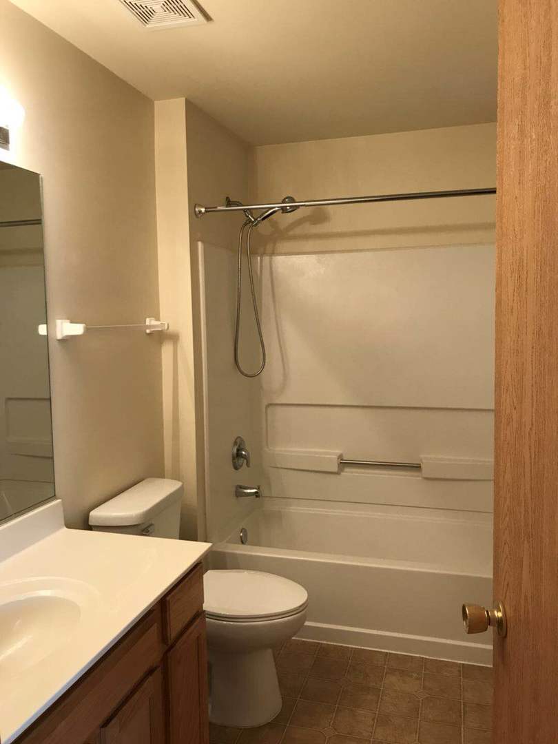 1574 McClure Road, Unit 1574 Aurora, IL 60505 - Photo 14 of 18