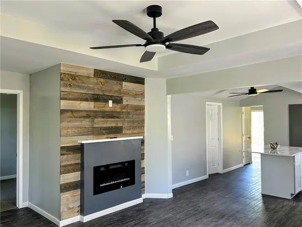 $154,900 | 5543 South 1st Street, St. Joseph, MO 64504