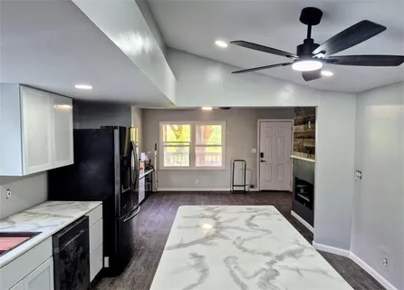 $154,900 | 5543 South 1st Street, St. Joseph, MO 64504