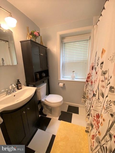 408 Earlington Road Havertown, PA 19083 - Photo 14 of 22