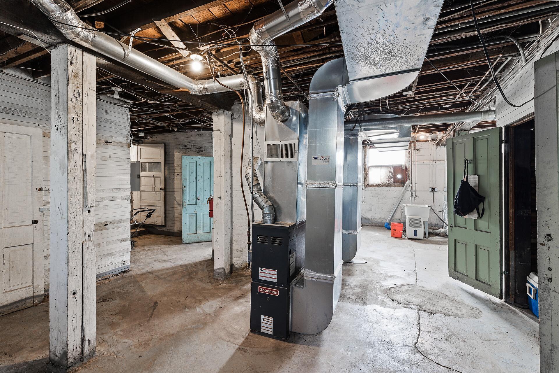 3101 Northeast Tyler Street Minneapolis, MN 55418 - Photo 35 of 57