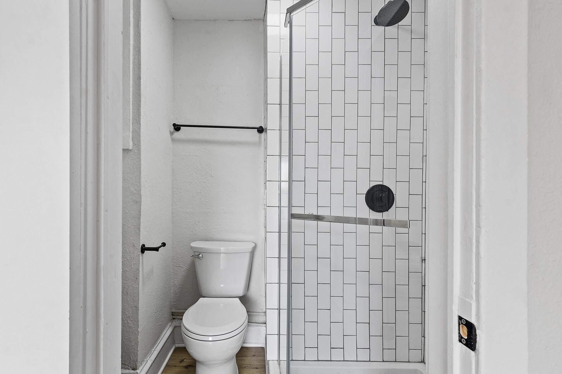 3101 Northeast Tyler Street Minneapolis, MN 55418 - Photo 5 of 57