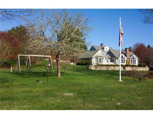 29 Watch Hill Road Westerly, RI 02891 - Photo 3 of 20 View.