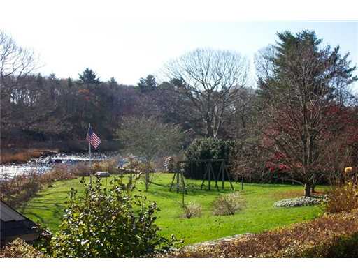 29 Watch Hill Road Westerly, RI 02891 - Photo 6 of 20 View.