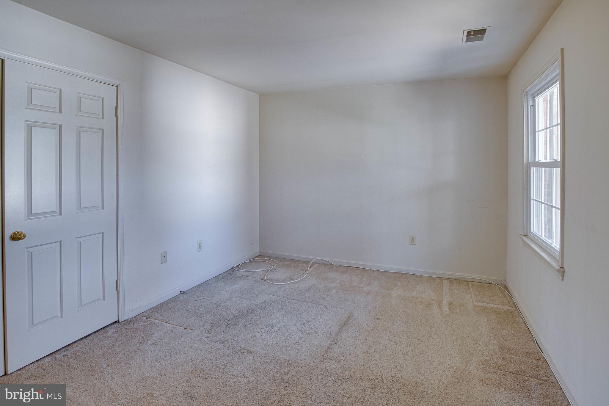 10128 Red Spruce Road Fairfax, VA 22032 - Photo 40 of 48 Gallery Image 40