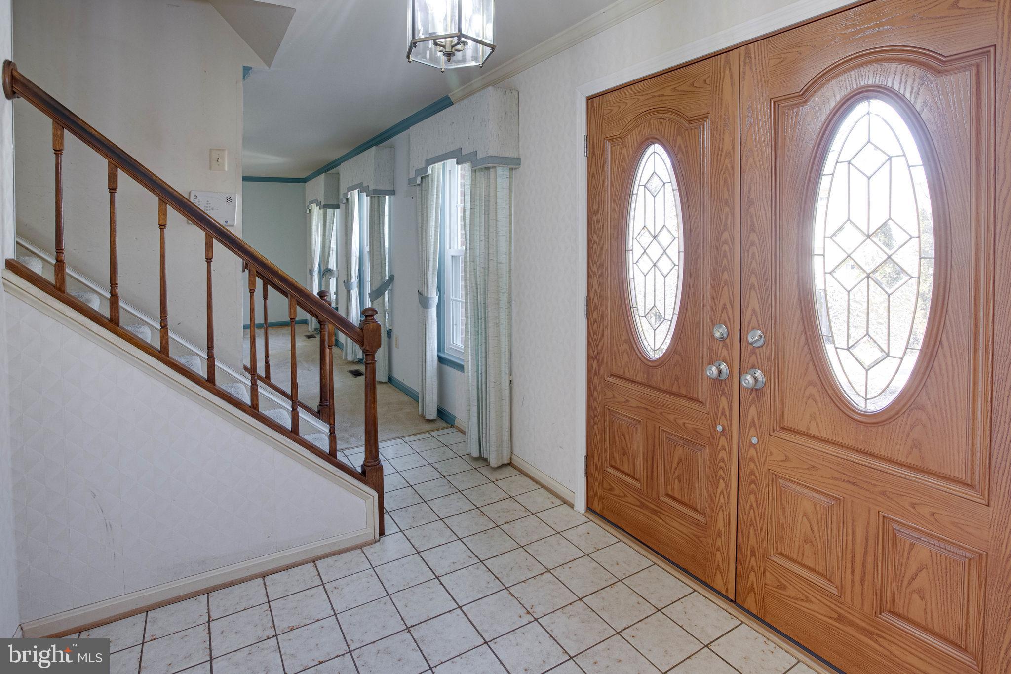 10128 Red Spruce Road Fairfax, VA 22032 - Photo 8 of 48 Gallery Image 8