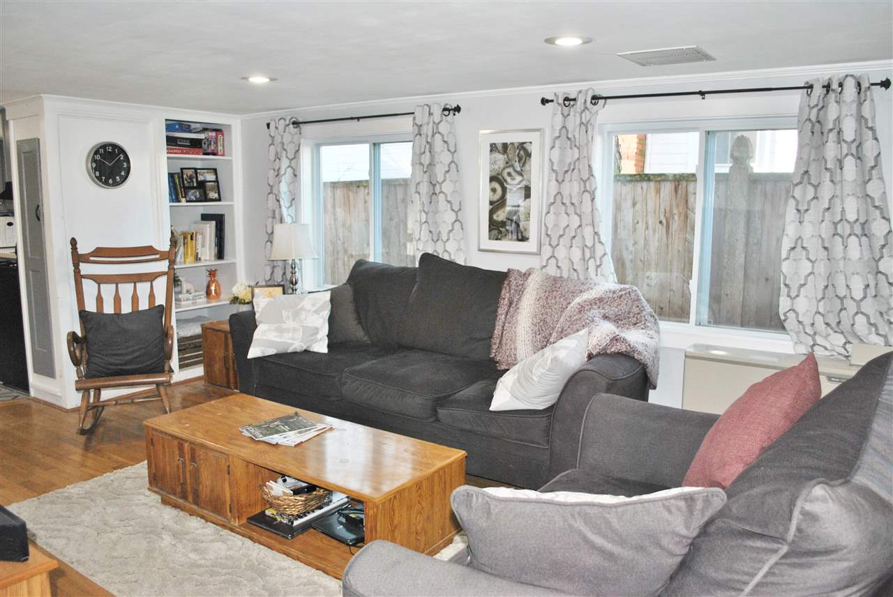 68 Broadway Amherst, NH 03031 - Photo 4 of 20 Gallery Image 4
