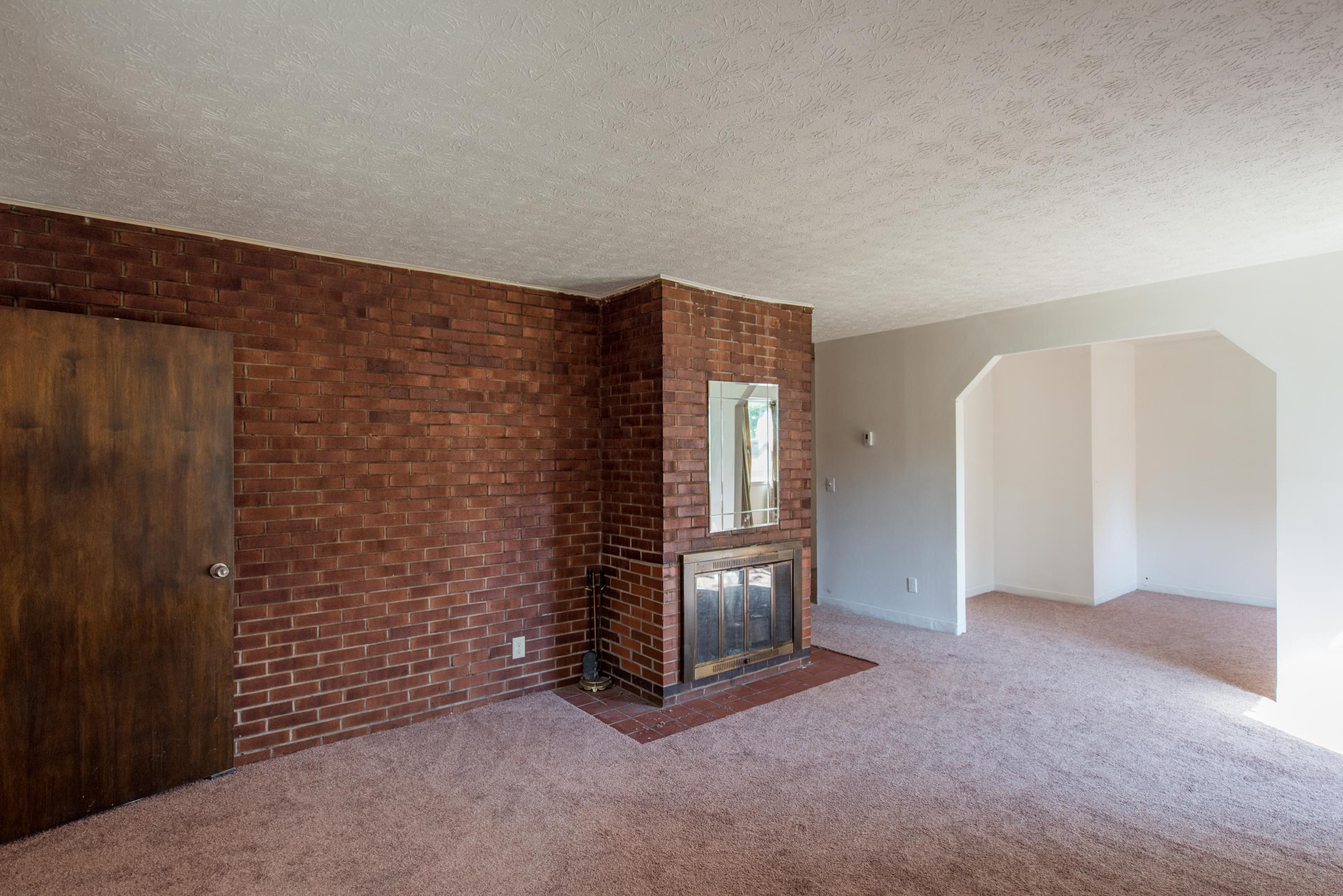 433 Darbyhurst Road Columbus, OH 43228 - Photo 14 of 33 Gallery Image 14