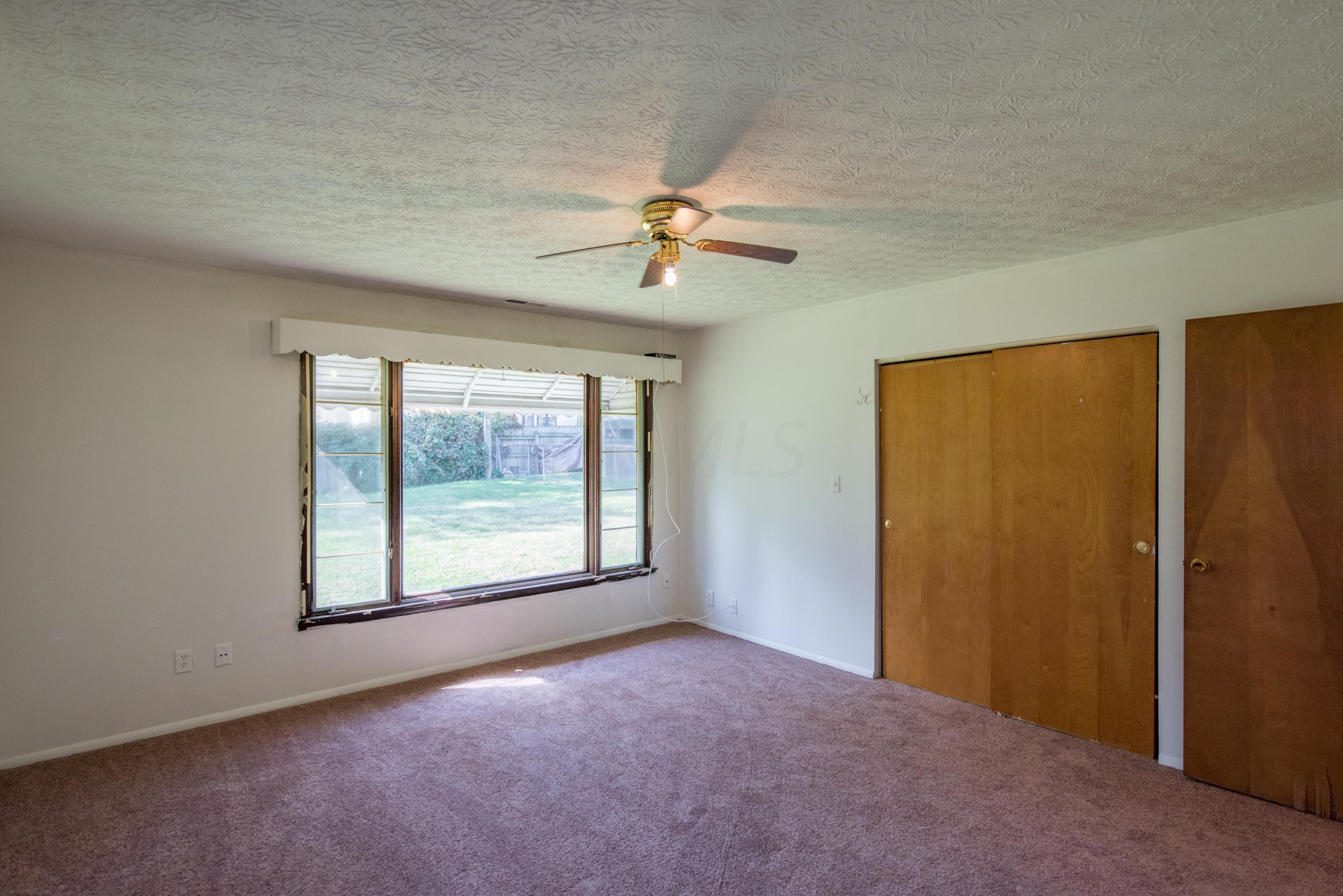 433 Darbyhurst Road Columbus, OH 43228 - Photo 17 of 33 Gallery Image 17