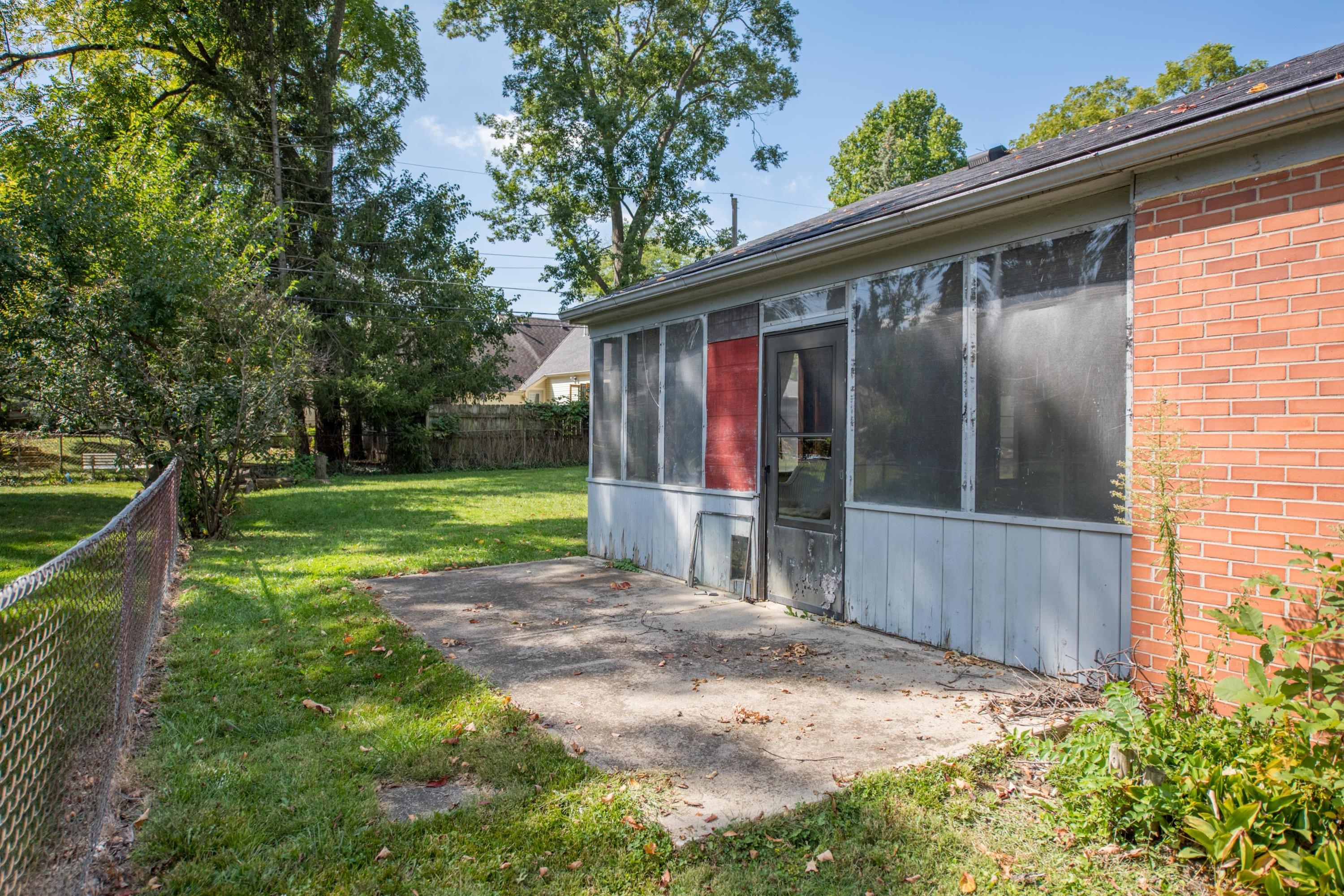 433 Darbyhurst Road Columbus, OH 43228 - Photo 29 of 33 Gallery Image 29