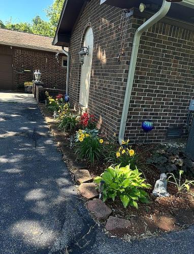 8916 South Franklin Road Indianapolis, IN 46259 - Photo 16 of 27