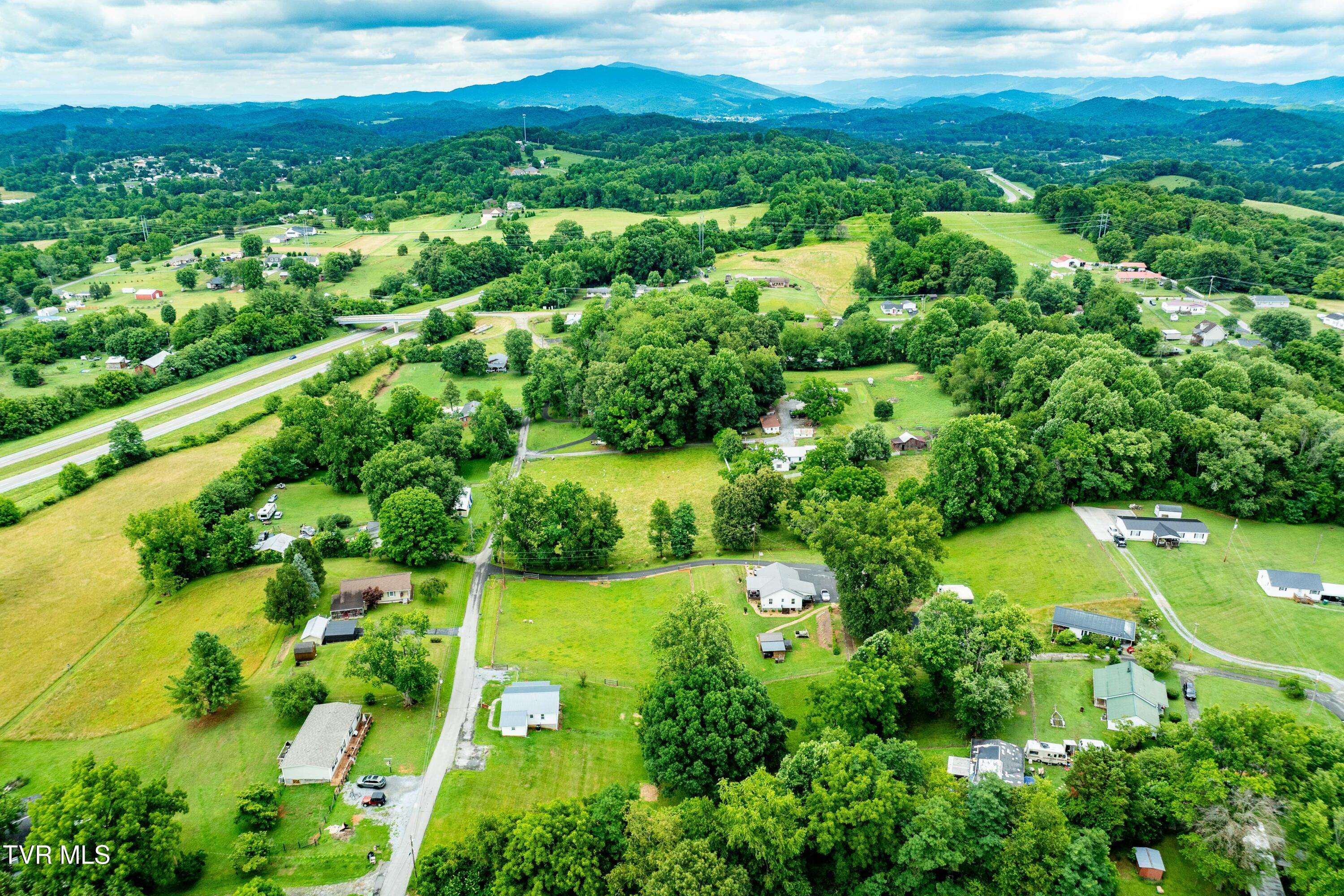 147 Fox Road Johnson City, TN 37601 - Photo 59 of 59 147 Fox road (11 of 59)