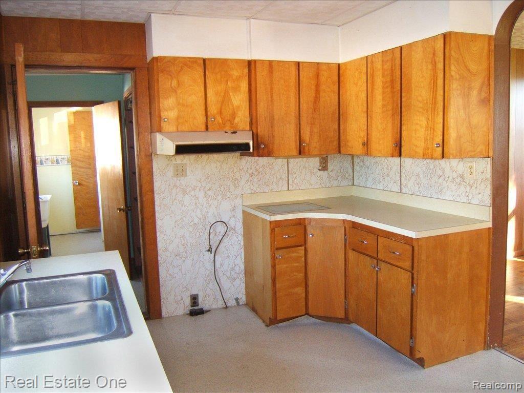 10028 Azalia Road Maybee, MI 48159 - Photo 15 of 25 Ktchn1