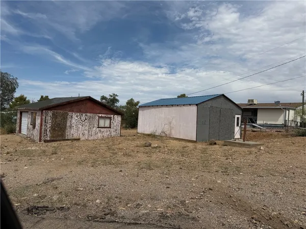 $55,000 | 3345 Gordon Lane, Golden Valley, AZ 86413