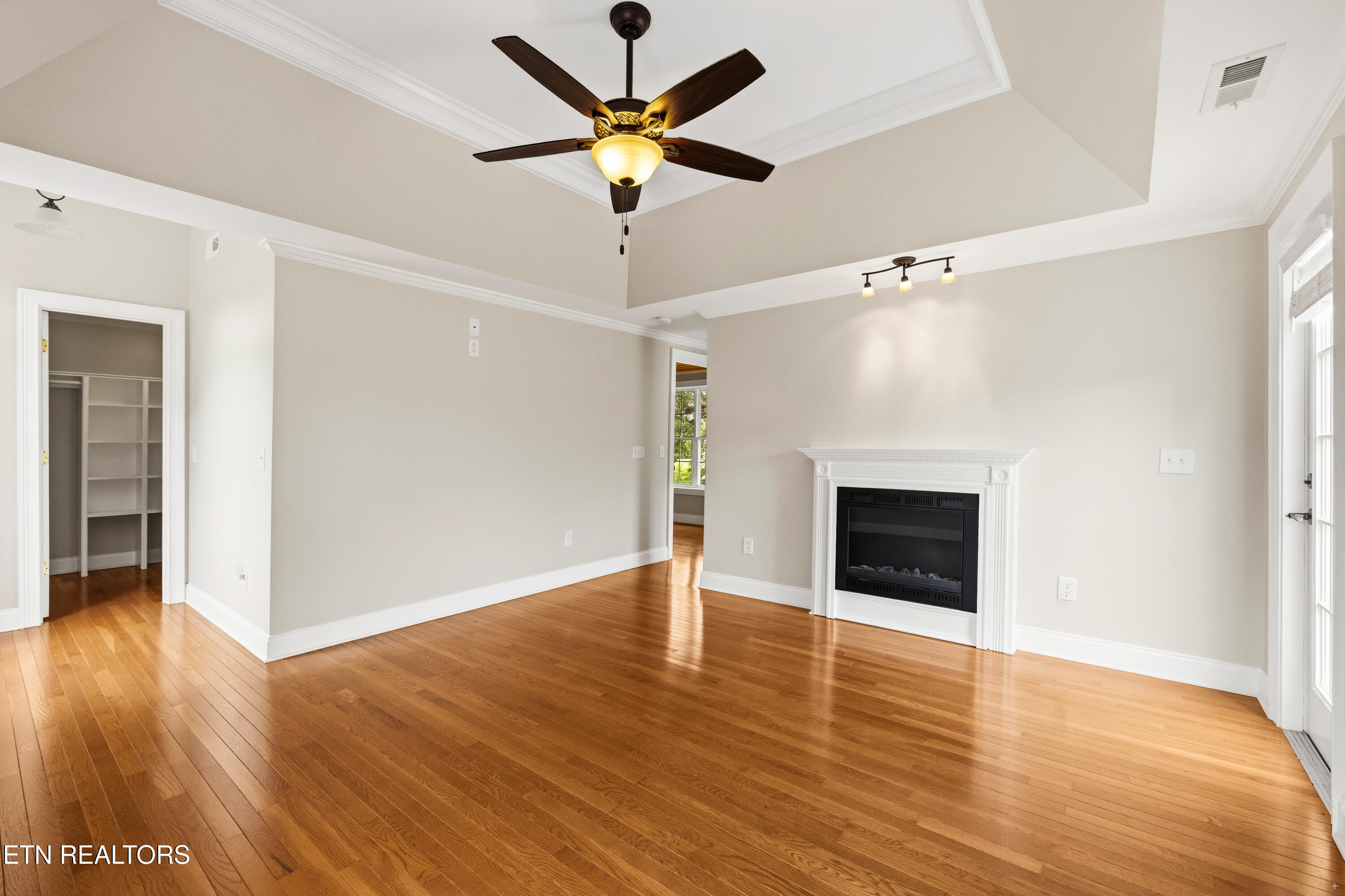 1640 Munsey Hatcher Road Seymour, TN 37865 - Photo 29 of 60 Master Bedroom
