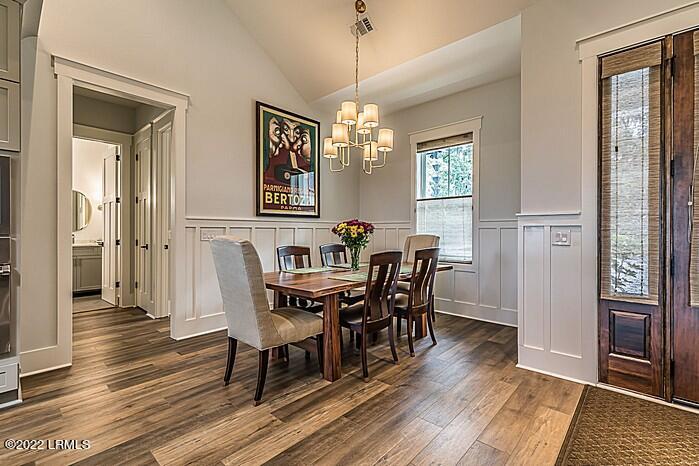 409 Brickyard Point Road South Beaufort, SC 29907 - Photo 9 of 50 14 Dining