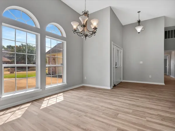$349,000 | 448 Ashwood Bend, Lufkin, TX 75904