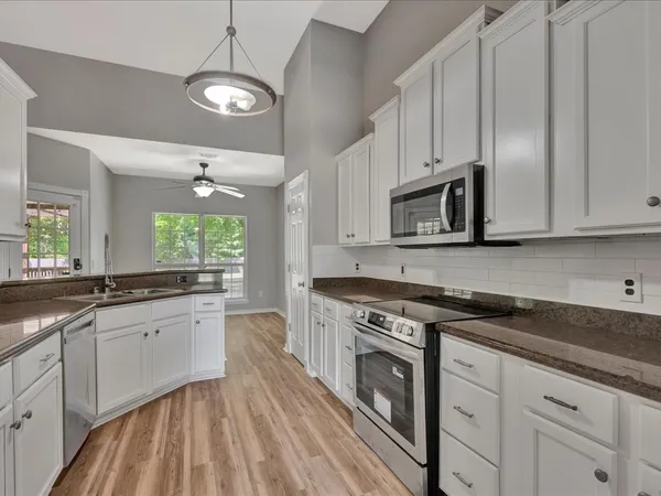 $349,000 | 448 Ashwood Bend, Lufkin, TX 75904