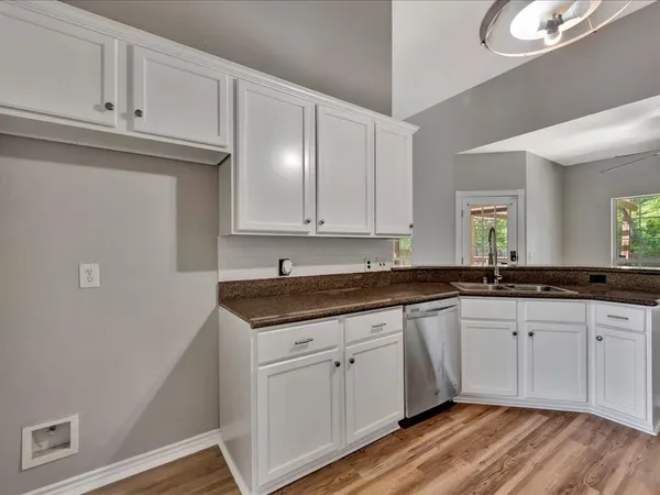$349,000 | 448 Ashwood Bend, Lufkin, TX 75904