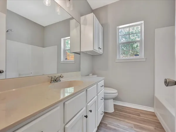 $349,000 | 448 Ashwood Bend, Lufkin, TX 75904