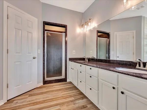 $349,000 | 448 Ashwood Bend, Lufkin, TX 75904