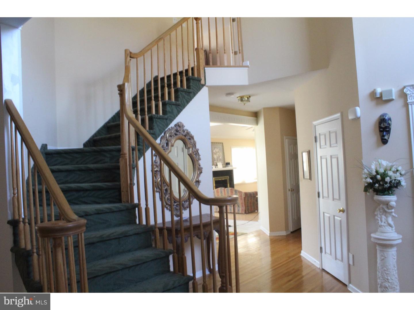 58 Zaitz Farm Road Princeton Junction, NJ 08550 - Photo 8 of 23 Foyer