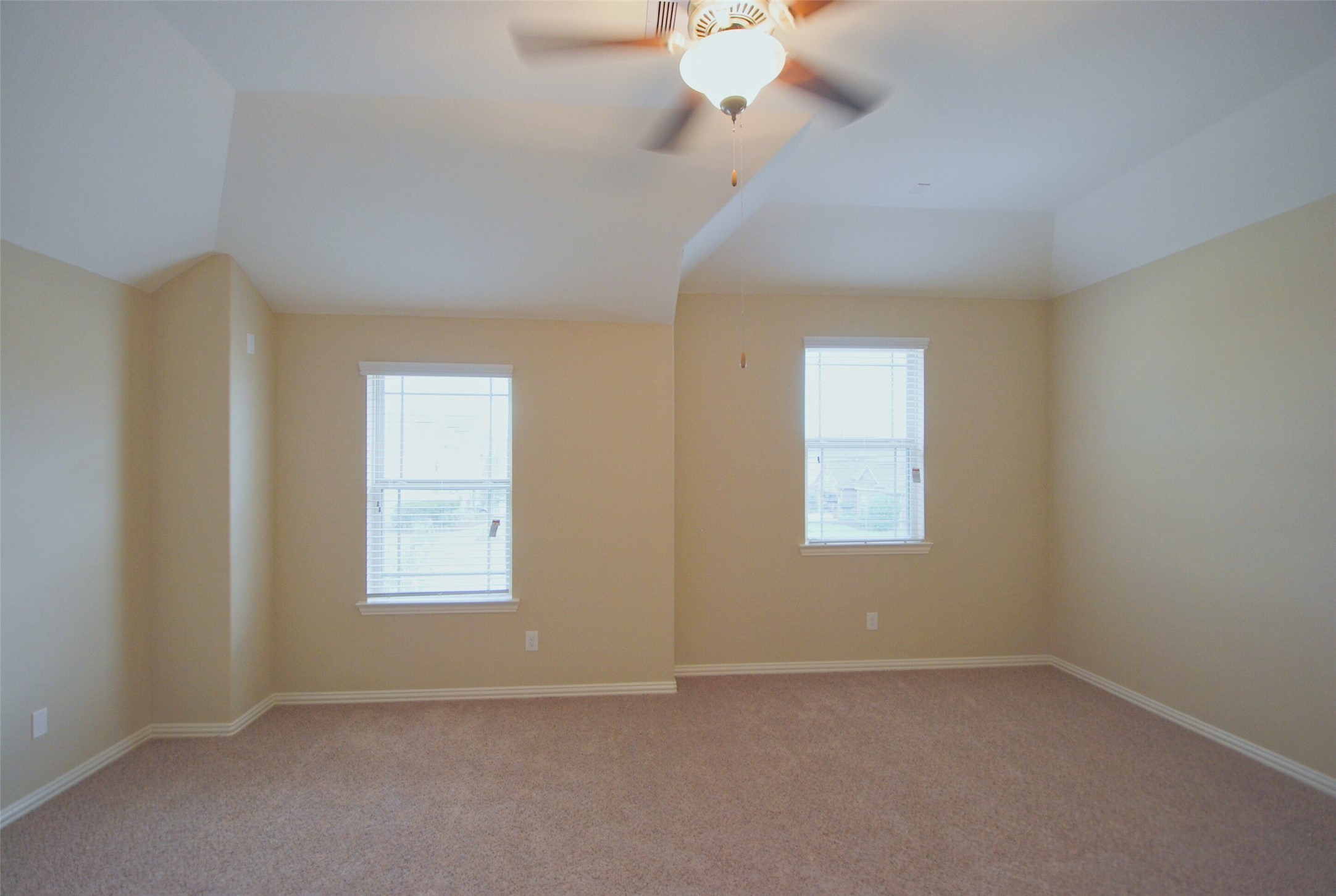 7103 Avalon Bend Circle Spring, TX 77379 - Photo 10 of 27