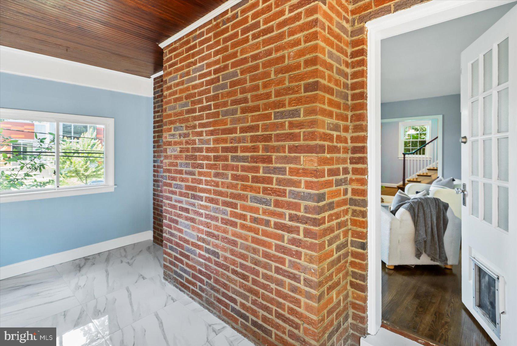 6513 Adelphi Road University Park, MD 20782 - Photo 3 of 55 Gallery Image 3