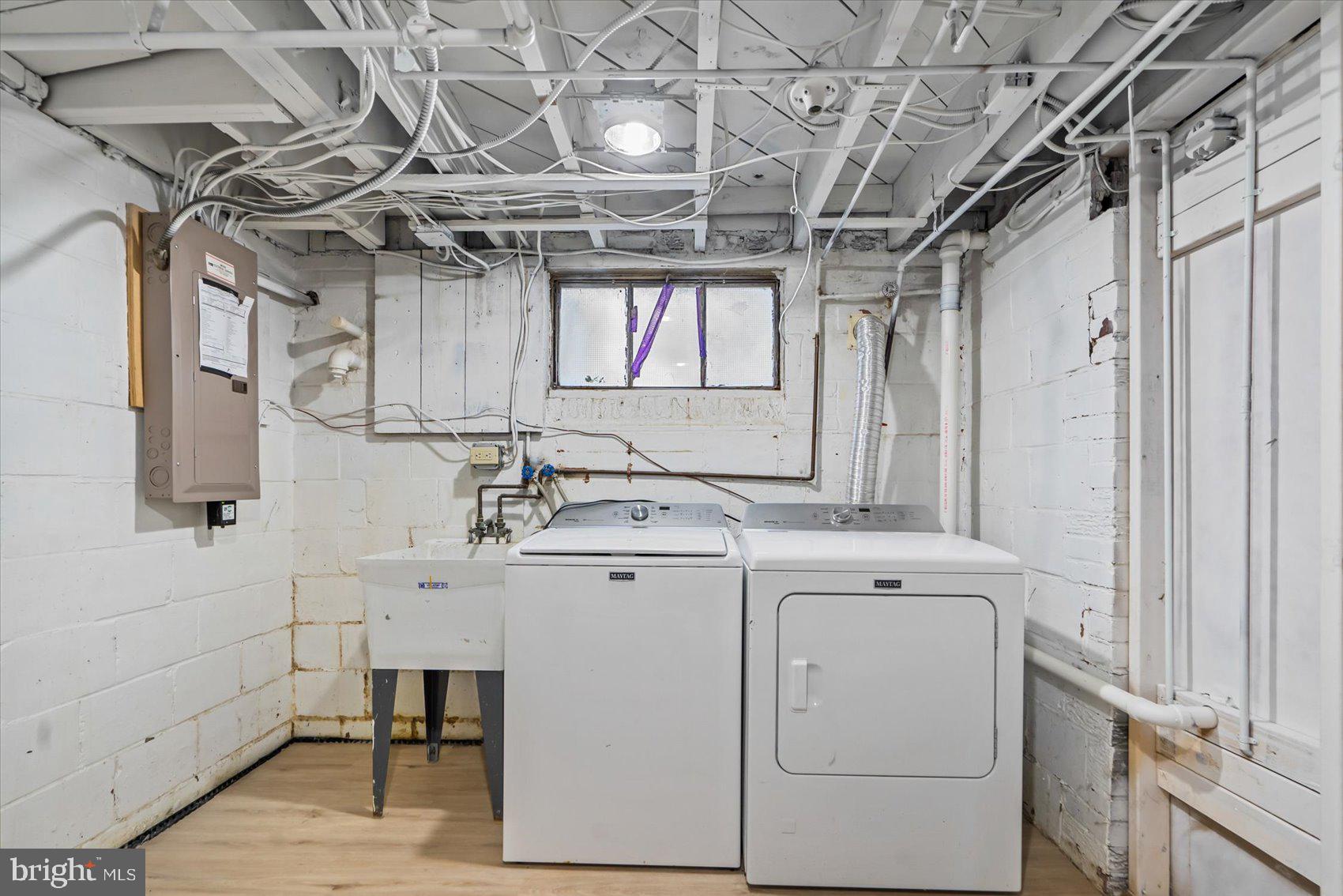 6513 Adelphi Road University Park, MD 20782 - Photo 38 of 55 Gallery Image 38