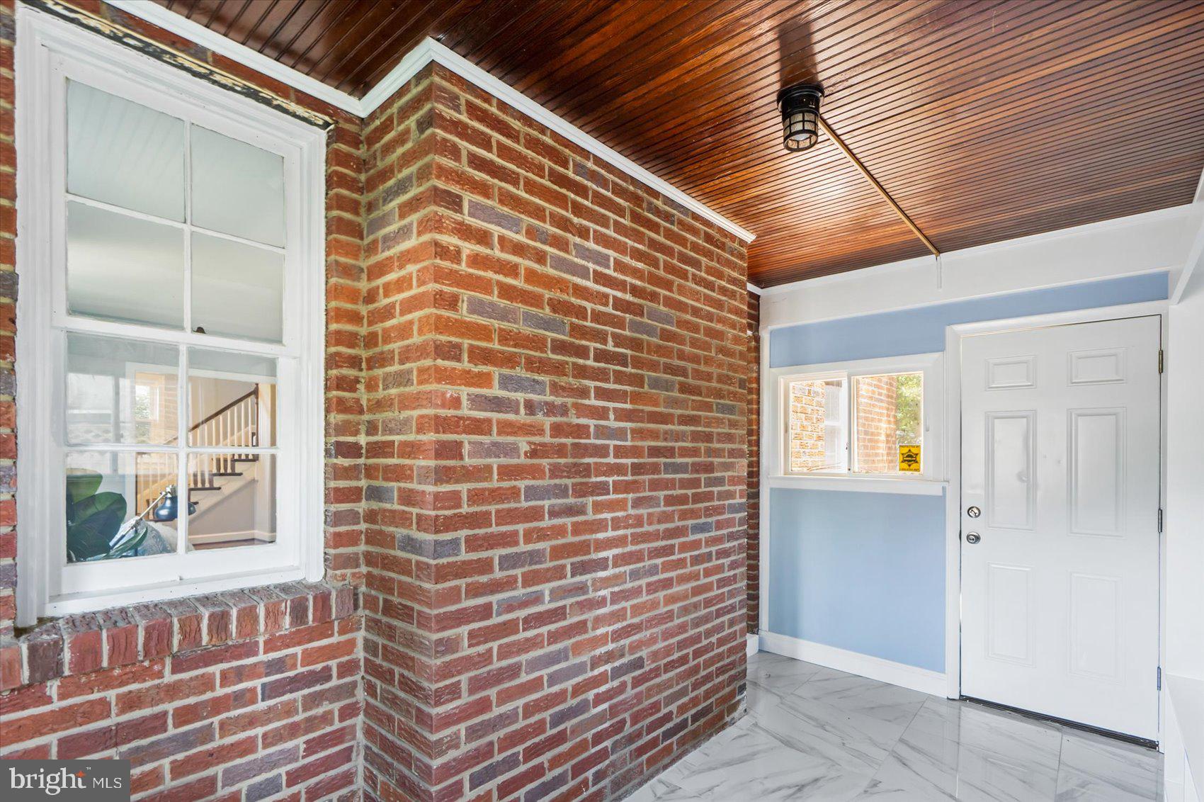 6513 Adelphi Road University Park, MD 20782 - Photo 4 of 55 Gallery Image 4