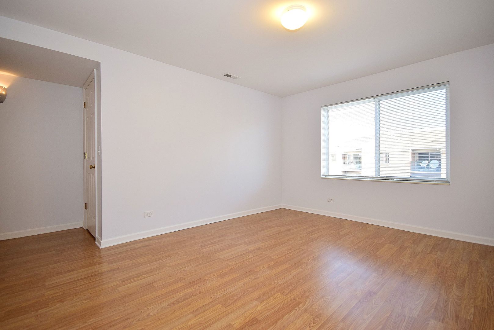 5351 North East River Road, Unit 203 Chicago, IL 60656 - Photo 27 of 30