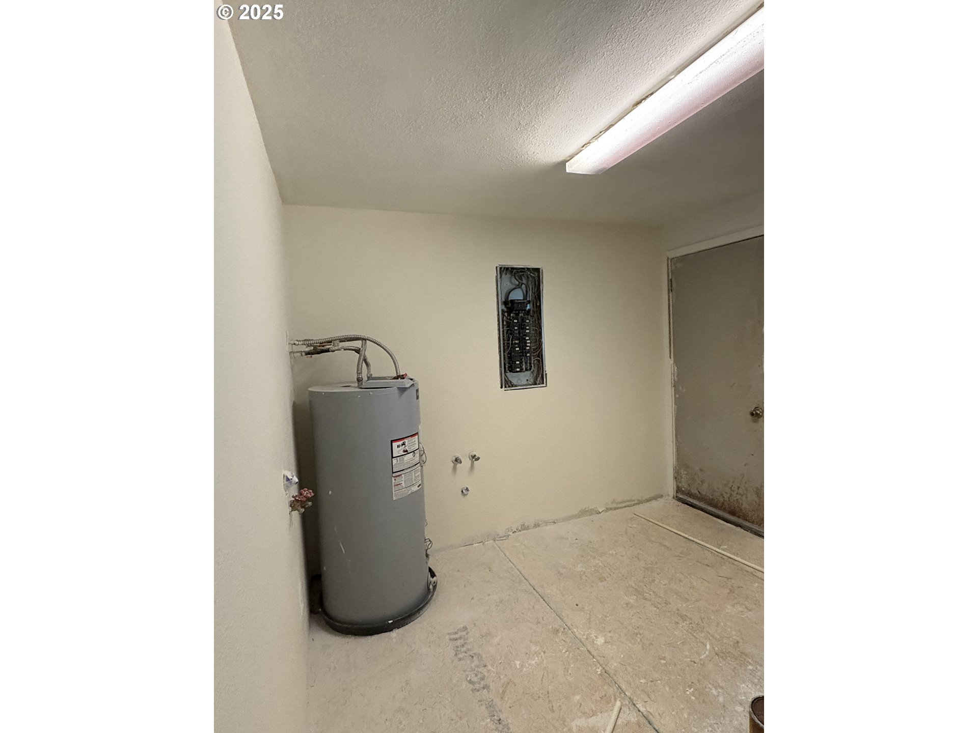 62299 Crown Point Road Coos Bay, OR 97420 - Photo 14 of 14 Gallery Image 14