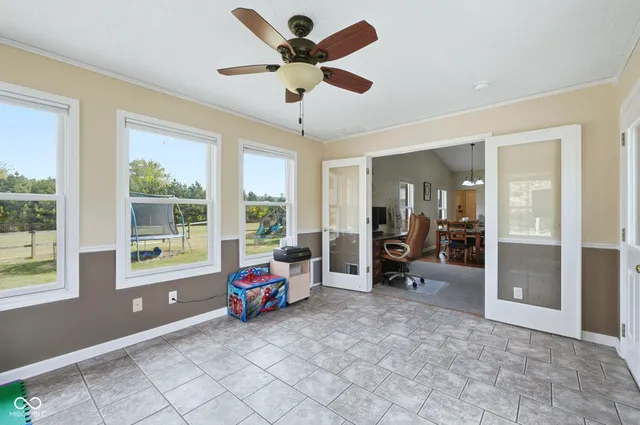 $575,000 | 3734 West 350th Street South, Kokomo, IN 46902